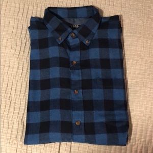 Men’s large IZOD Long Sleeve Button Up Flannel